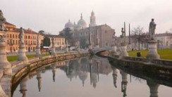 Padua, Prato della Vale, photography by jane gifford